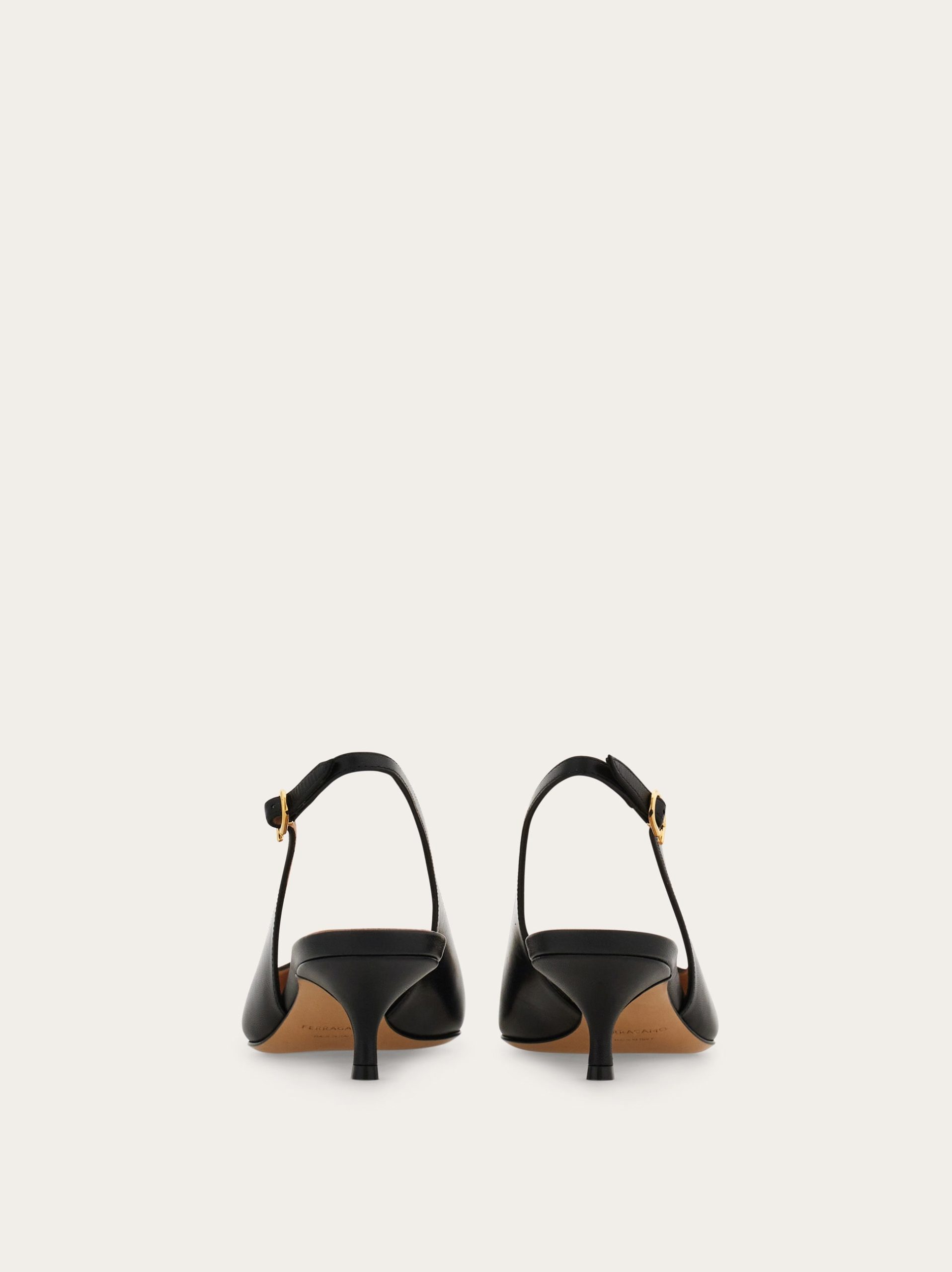 Ferragamo Maxi Gancini slingback pump - Image 6